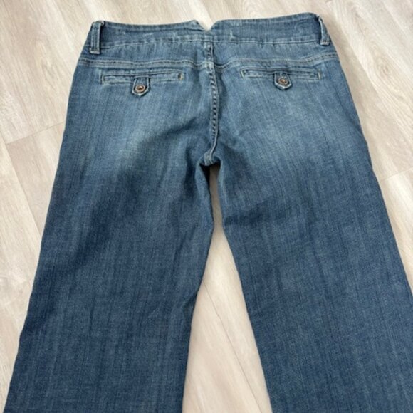 American Eagle Y2K  Wide Leg Low Rise Jeans size 6 - Picture 4 of 6
